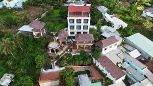 Tòa nhà nơi khách sạn tọa lạc +31 ảnh