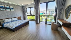 Imagen de la galería de Mộc Homestay Ocean Park 2, en Ðình Loan