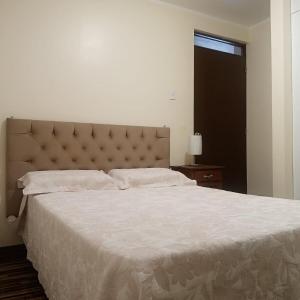 Ένα ή περισσότερα κρεβάτια σε δωμάτιο στο Cozy and nice brand new Enace apartment +19 φωτογραφίες