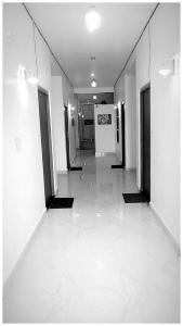 Ảnh trong thư viện ảnh của AYODHYA HOTEL R-G PALACE Near Ram janam Bhoomi andn Temple - A Premium Hotel In Ayodhya ở Ayodhya