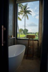 Koupelna v ubytování 111 Resort and Spa