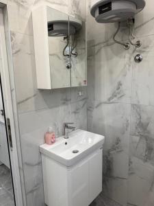 Koupelna v ubytování Apartmani Filip