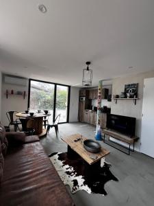 Φωτογραφία από το άλμπουμ του La folie douce Jacuzzi et clim σε Μοντωμπάν