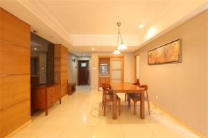 Mynd úr myndasafni af Chongqing Xiaoshe Yuanmu River View Guesthouse Jiefangbei Hongyadong Branch í Chongqing