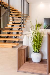 Μια τηλεόραση ή/και κέντρο ψυχαγωγίας στο Holiday home in Supetar
