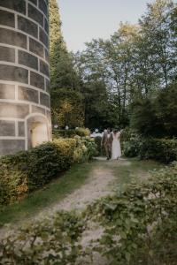Vonkajšia záhrada v ubytovaní Schloss Ernegg