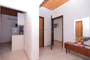 TV a/nebo společenská místnost v ubytování Apartments Marko