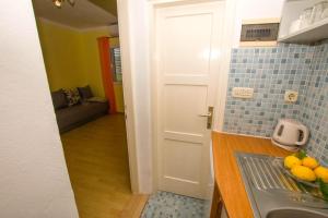 Kuchnia lub aneks kuchenny w obiekcie Apartment Neno