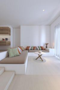 Χώρος καθιστικού στο 3-bedroom villa Odysseus