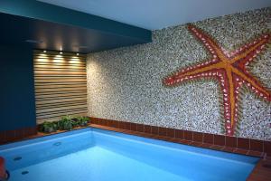 Bazén v ubytování Amber Sea Hotel & SPA nebo v jeho okolí