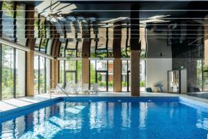 Hồ bơi trong/gần Apartament Baltic A11