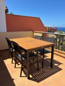 Ban công/sân hiên tại El Veril del Duque, Costa Adeje