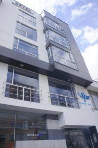 Budova, kde se hotel nachází
