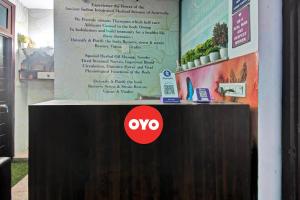 Certifikát, hodnocení, plakát nebo jiný dokument vystavený v ubytování Hotel O Rawat Palace