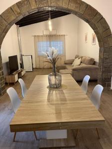 Χώρος καθιστικού στο Villa`s Safara