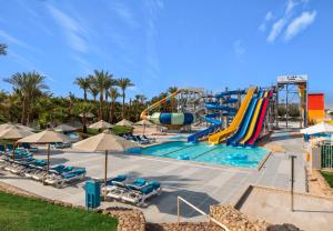 Бассейн в Xperience Kiroseiz Parkland или поблизости