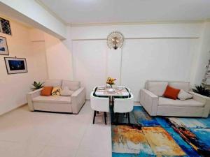Istumisnurk majutusasutuses Entire 3BR king size bed Apt gd for Family tour