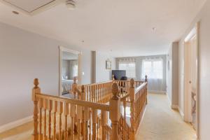 Μια τηλεόραση ή/και κέντρο ψυχαγωγίας στο Alnside Lodge near Alnmouth with hot tub