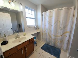 Ένα μπάνιο στο Sunkissed Casa- Close to HardRock and Boardwalk! +27 φωτογραφίες