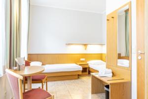 Fotografie z fotogalerie ubytování Hotel-Pension Fünfhaus ve Vídni