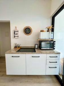 Kuchyň nebo kuchyňský kout v ubytování Casa Piscina Aquecida Canto Del Mare