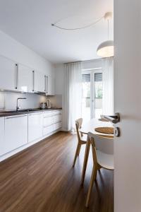 Køkken eller tekøkken på Stilvolle & Helle Wohnung