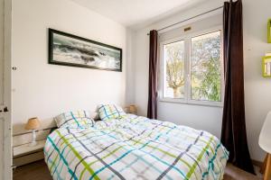 Galeriebild der Unterkunft 190, chic, sobre, plage à pied, 6 p in Pornic