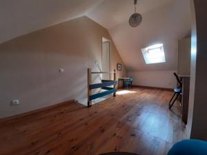 Foto dalla galleria di Maison Chez Polo a Étivey 1 altra foto