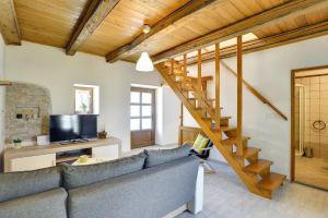 TV a/nebo společenská místnost v ubytování Holiday Home Batelani