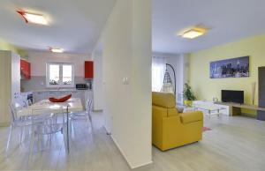 TV/Unterhaltungsangebot in der Unterkunft Holiday Home Baldini