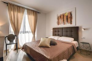 Ένα ή περισσότερα κρεβάτια σε δωμάτιο στο Villa Orion +63 φωτογραφίες