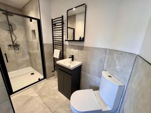 The Hebridean - Rooms & Apartments的一间浴室