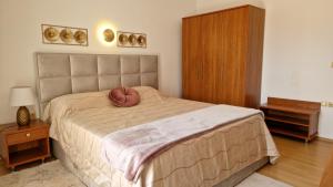 Posteľ alebo postele v izbe v ubytovaní Avalena Penthouse