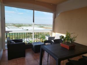 Balkón nebo terasa v ubytování El Mirador del Coto, Apartamentos Living Sur
