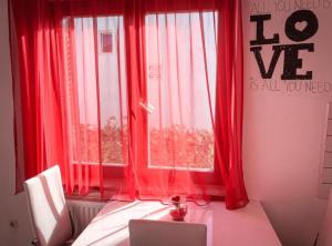 Giường trong phòng chung tại Peaceful Apartments With Style