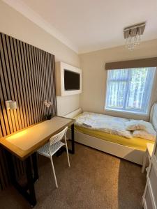 Postel nebo postele na pokoji v ubytování Home accommodation + 20 fotografií