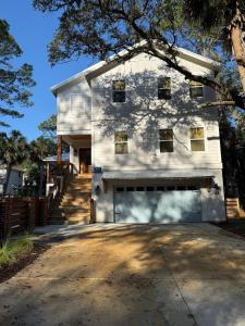 Το κτήριο όπου στεγάζεται  η παραθεριστική κατοικία