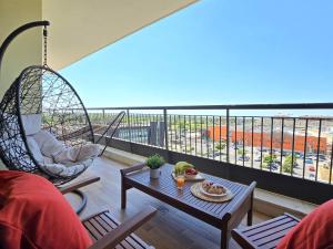 Balkón nebo terasa v ubytování Golden Hour Apartment - panoramic terrace + 18 fotografií
