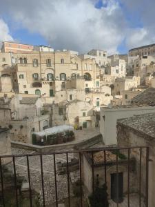 Το κτήριο όπου στεγάζεται  το διαμέρισμα