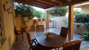 Φωτογραφία από το άλμπουμ του Wunderschönes Ferienhaus In Marchesana σε Terme Vigliatore