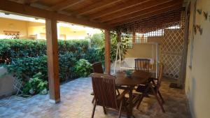 Φωτογραφία από το άλμπουμ του Wunderschönes Ferienhaus In Marchesana σε Terme Vigliatore +32 φωτογραφίες