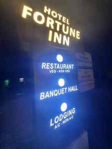 Fotografie z fotogalerie ubytování Fortune inn Hotel and restaurant v destinaci Alandi