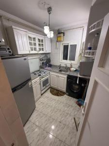 Una cocina o kitchenette en Gleem Sea View 6