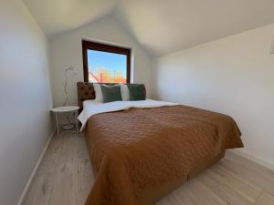 Ένα ή περισσότερα κρεβάτια σε δωμάτιο στο Scandi Style Studio with Private Bathroom , Walk to Everything No 32