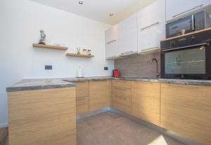 Gallery image of Apartments Capocesto in Primošten +54 photos