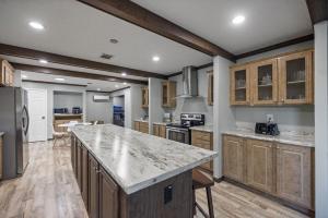 Gallery image of Lake-Pool & Close to Chappapeela Sports Park in Hammond