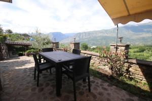 Fotografie z fotogalerie ubytování Guest House Mehmeti v destinaci Tolar