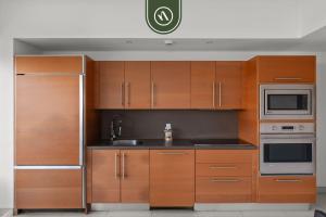Galería fotográfica de Beachfront 1 BR Condo with Multiple Pools - Gym en Puerto Vallarta