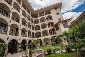Budova, kde se hotel nachází