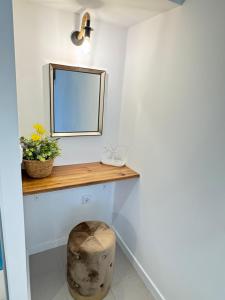 ポルティマンにあるSummerHouse - Holiday place!の鏡